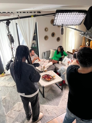 BEHIND THE SCENES: Singer-actress Coco Jones on set with content creator Freddie Ransome recording episodes of "In My Bag," a financial health video series, in partnership with Experian. (Photo: Business Wire)