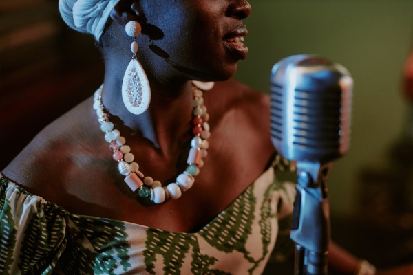 (BPRW) Voices That Resonate: Celebrating Black Poetry This National Poetry Month | Tech Zone Daily