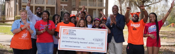(BPRW) THE HOME DEPOT QUADRUPLES COMMITMENT TO HISTORICALLY BLACK COLLEGES AND UNIVERSITIES THROUGH CAMPUS ENHANCEMENTS AND INNOVATIVE CAREER-DEVELOPMENT PROGRAMS | Press releases